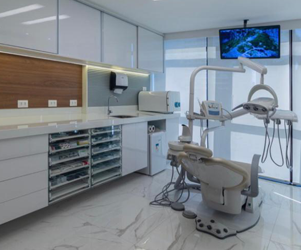 drtiberio-clinica-004-600X500